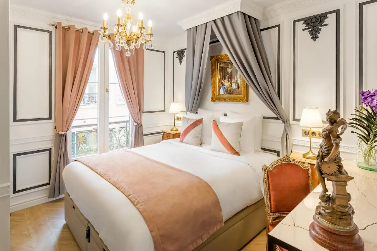 Merveil - Luxury Suite -Champs Elysees- Ponthieu I Paris France