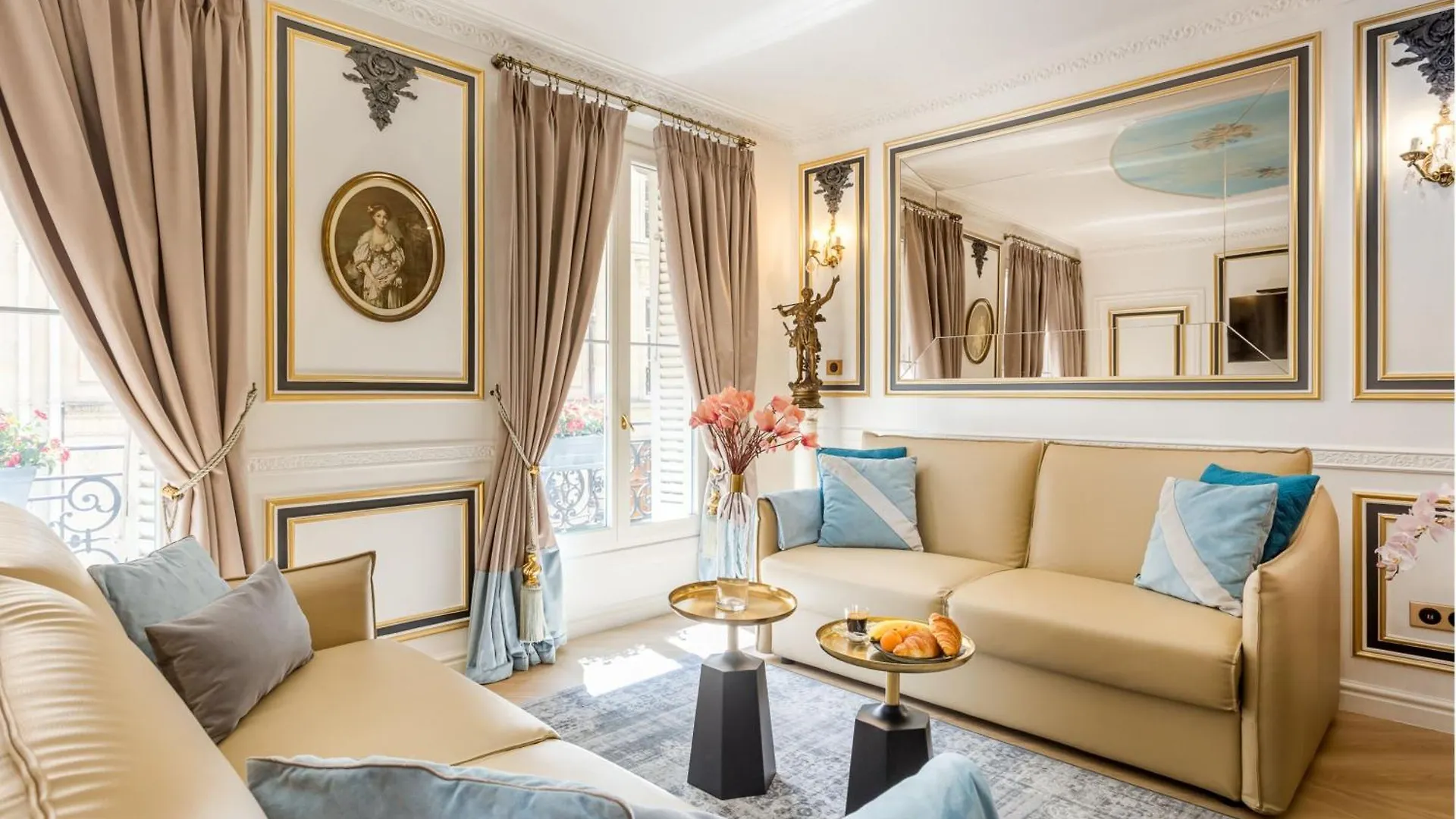 Merveil - Luxury Suite -Champs Elysees- Ponthieu I Paris France
