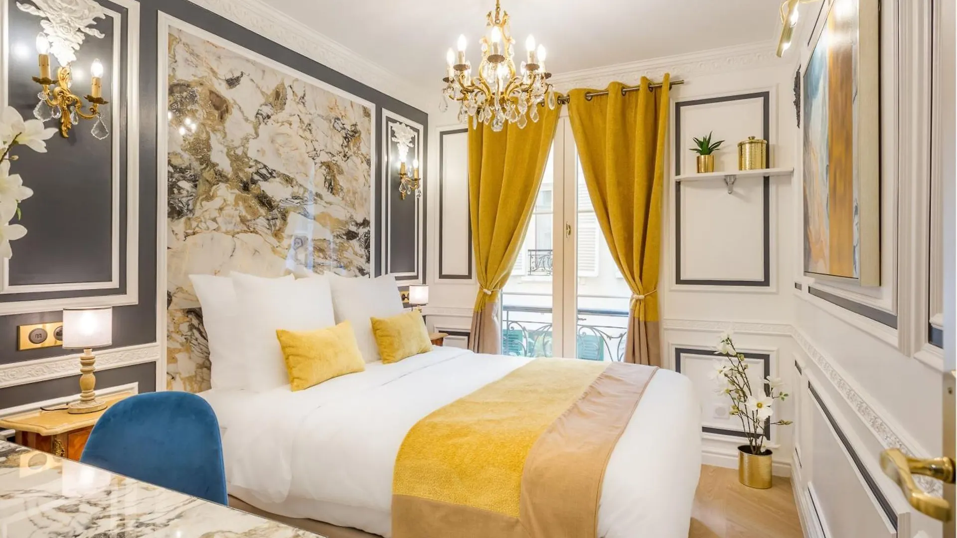 Merveil - Luxury Suite -Champs Elysees- Ponthieu I Paris 0*,  France