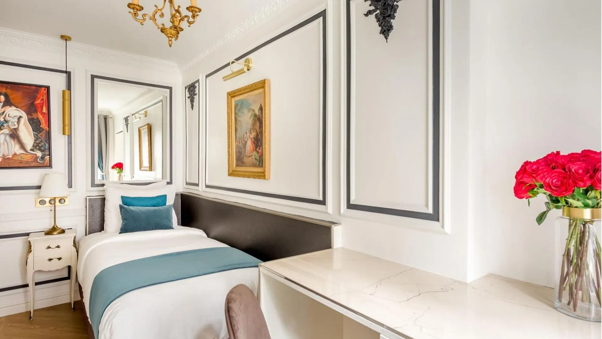 Merveil - Luxury Suite -Champs Elysees- Ponthieu I Paris